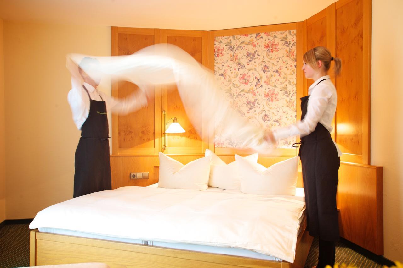Hotel & Restaurant Dornweiler Hof Илертисен Екстериор снимка